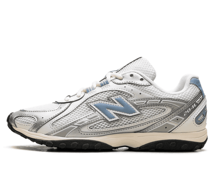 New Balance 204L Silver Metallic Sky - weiß blauer Sneaker