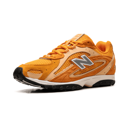 New Balance 204L x KITH ＂Orange＂ - orangener Sneaker