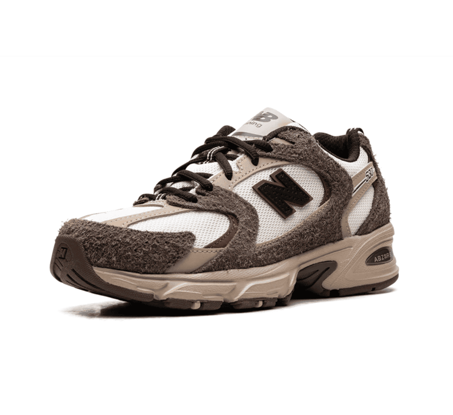New Balance 530 Brown Tan einzelner Sneaker seitlich