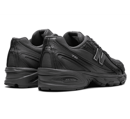 New Balance 740 Castlerock Silver Metallic - grauer Sneaker