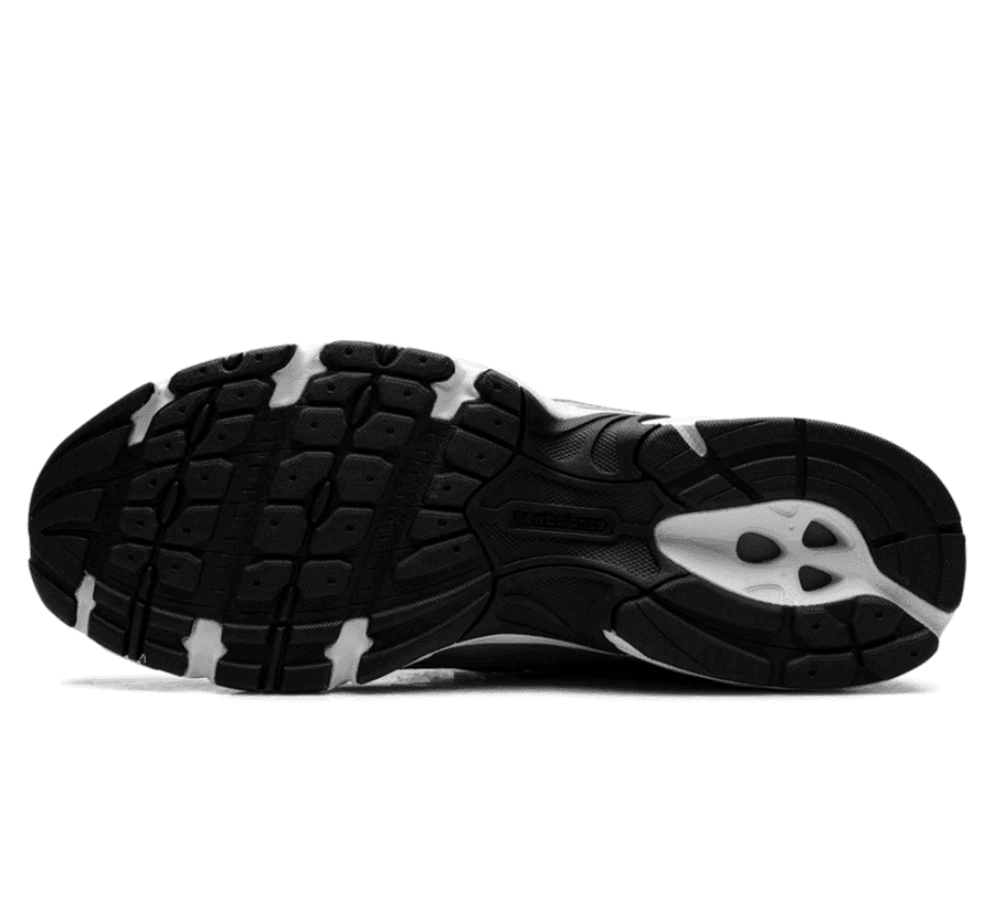 New Balance 740 Silver Metallic New Spruce - grau grüner Sneaker