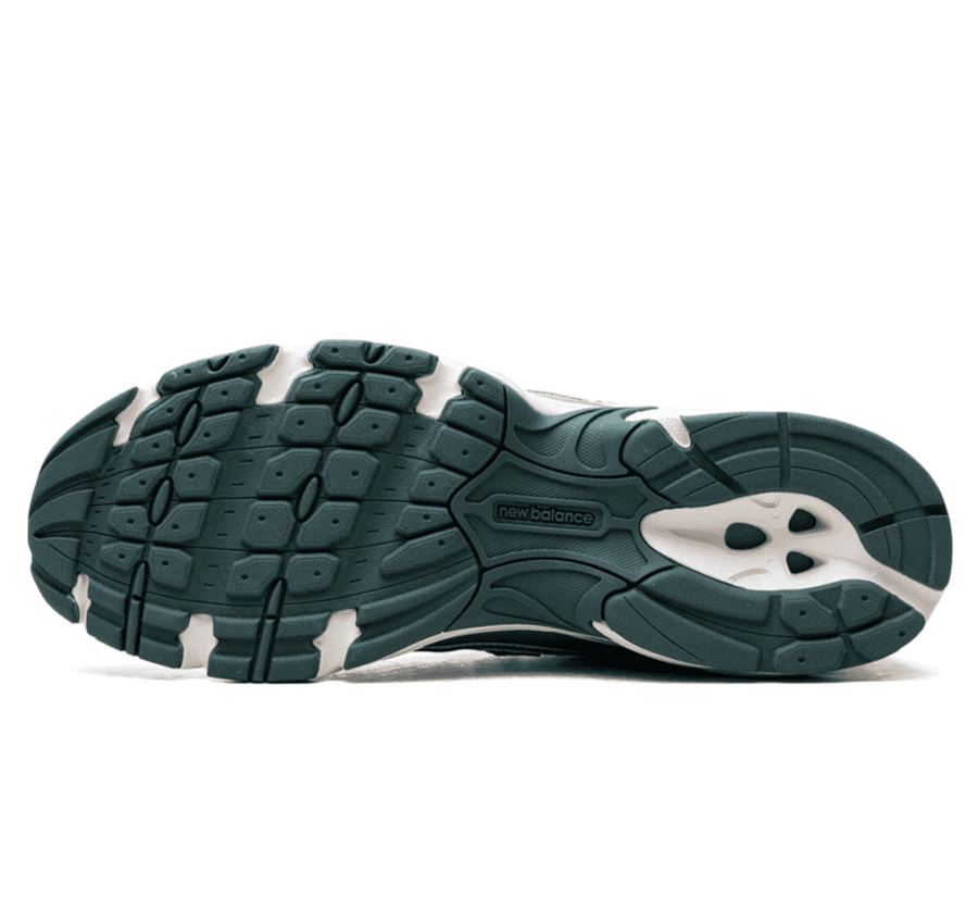 New Balance 740 White Marsh Green - weiß grüner Sneaker