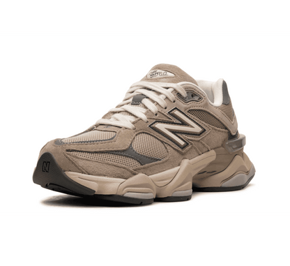 New Balance 9060 Driftwood Castlerock - brauner Sneaker
