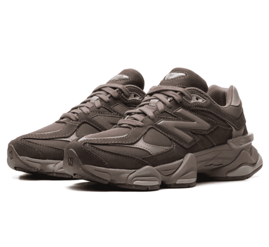New Balance 9060 Mono Cortado Seitenansicht mit tonalen Braun- und Beigetönen sowie großem N-Logo