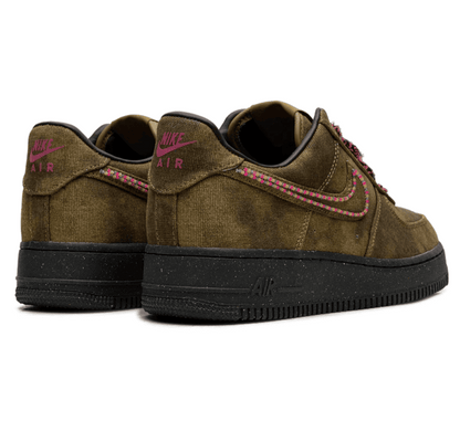 Nike Air Force 1 Low Bouclé Desert Moss - grüner Sneaker