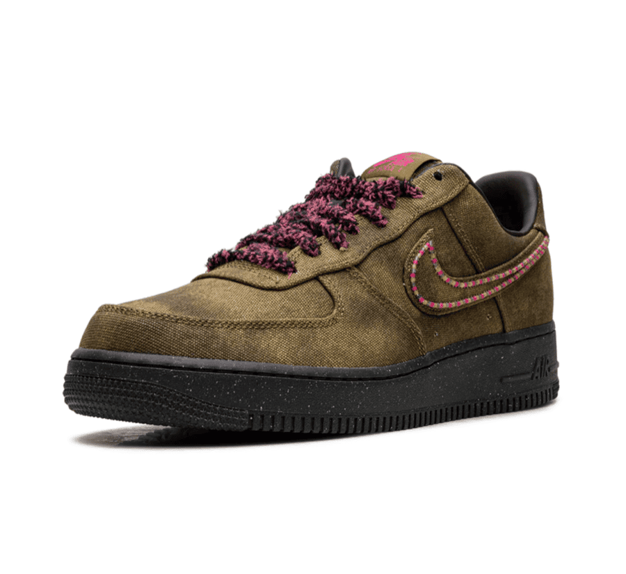 Nike Air Force 1 Low Bouclé Desert Moss - grüner Sneaker