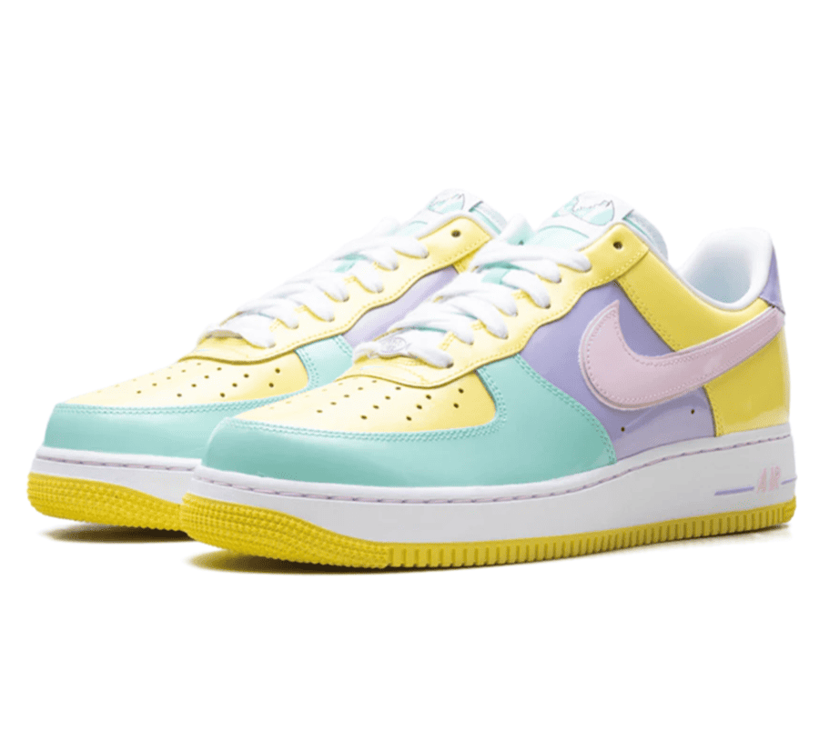 Nike Air Force 1 Low Easter 2026 Seitenansicht mit Pastellfarben