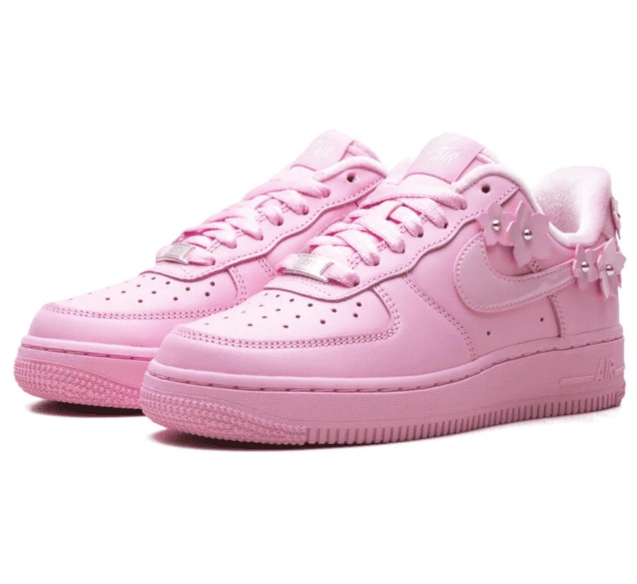 Nike Air Force 1 07 Florette Pink Rise Damen IR8637-600 seitliche Ansicht mit Blumen Applikationen