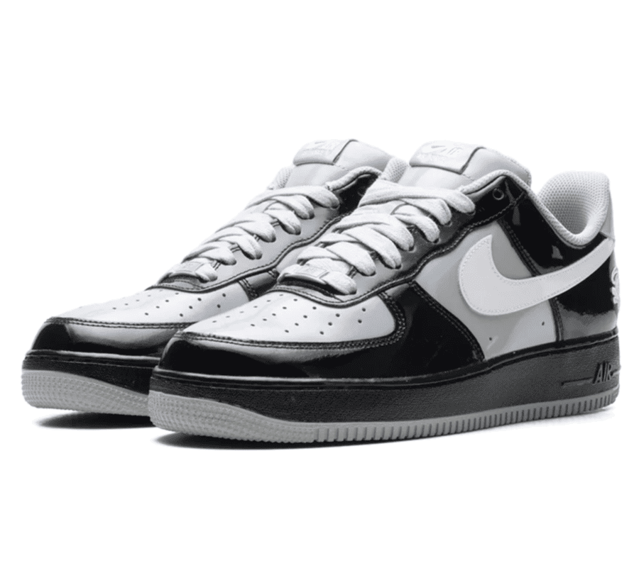 Nike Air Force 1 Low x Central Cee Black Smoke Grey Seitenansicht mit Swoosh