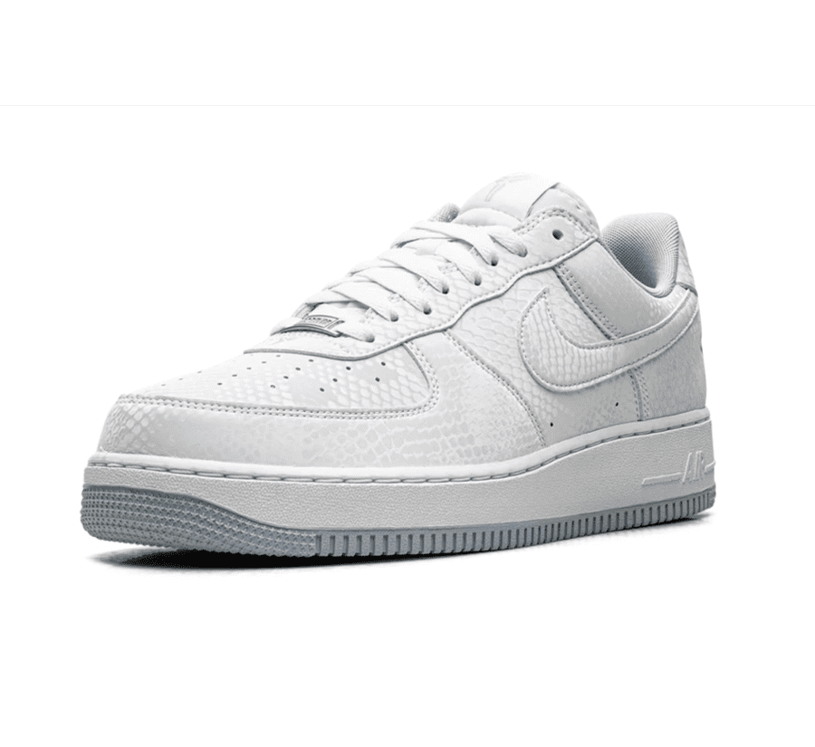 Kobe Bryant x Nike Air Force 1 Low Forever White Armory Blue IB0018-103 einzelner Schuh seitlich