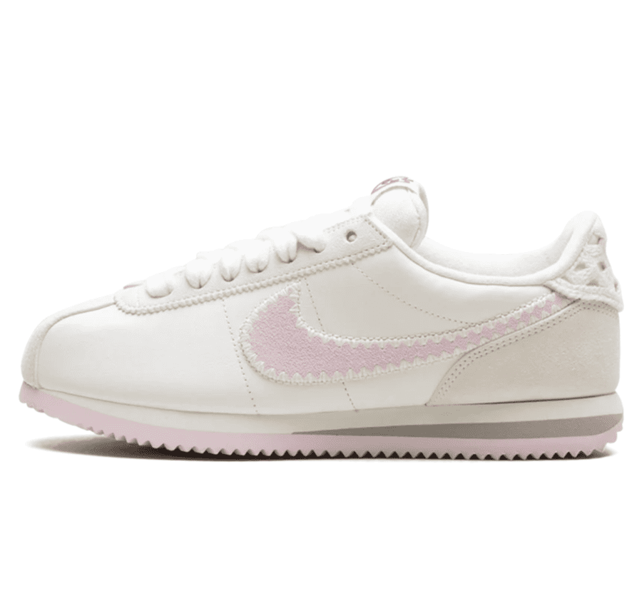 Nike Cortez Valentine's Day (W) - weiß grau pinker Sneaker