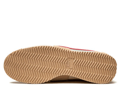 Nike Cortez x Union LA ＂Grain＂ - beige roter Sneaker