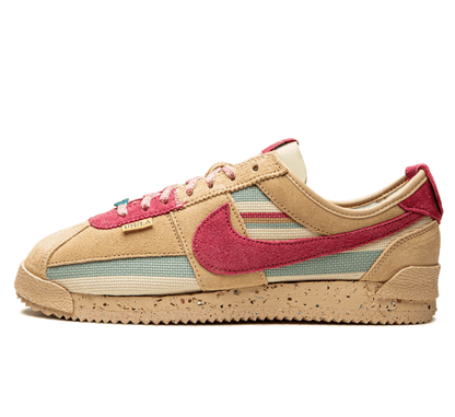 Nike Cortez x Union LA ＂Grain＂ - beige roter Sneaker