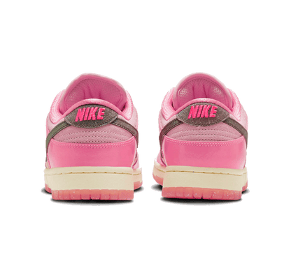 Nike Dunk Low Barbie