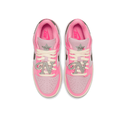 Nike Dunk Low Barbie