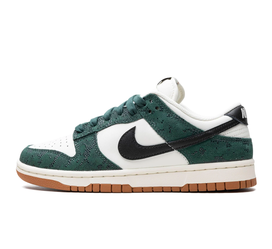 Nike Dunk Low Green Snake