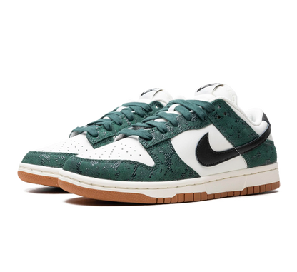 Nike Dunk Low Green Snake