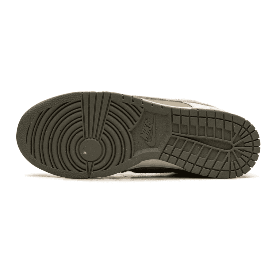 Nike Dunk Low Light Bone Dark Stucco