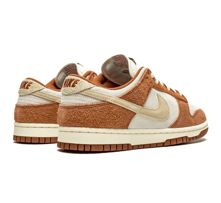 Nike Dunk Low Medium Curry