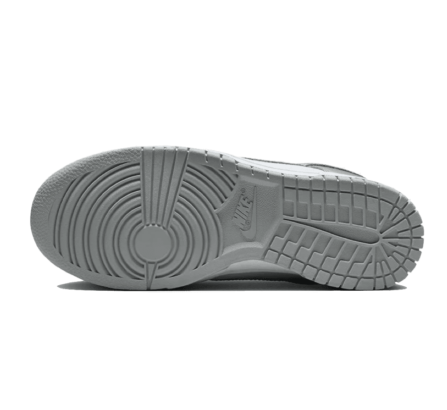 Nike Dunk Low Metallic Silver