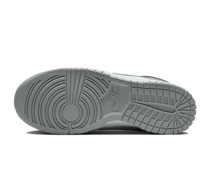 Nike Dunk Low Metallic Silver