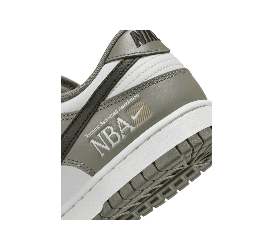 Nike Dunk Low NBA Paris