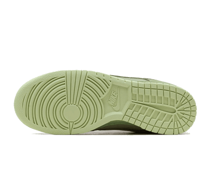 Nike Dunk Low PRM Oil Green