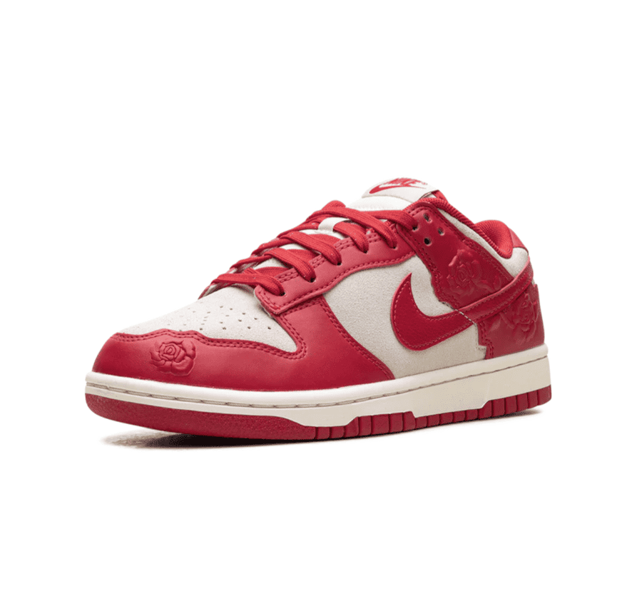 Nike Dunk Low Red Roses (W)