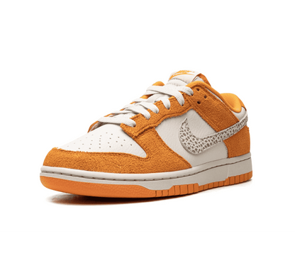Nike Dunk Low Safari Swoosh Kumquat Seitlich Vorne