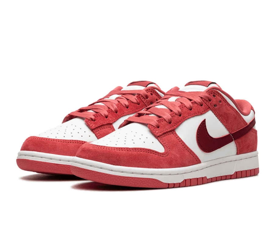 Nike Dunk Low Valentine's Day 2024