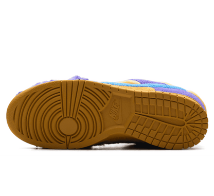 Nike Dunk Low x CPFM Cactus Plant Flea Market "Swamp Sponge Psychic Purple" - bunter lila gelb orangener Sneaker