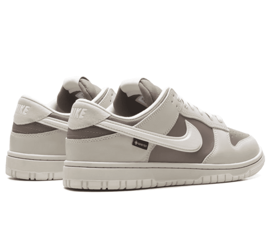 Nike Dunk Low GORE-TEX Light Bone HQ2053-002 Paar hinten