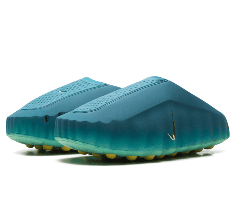 Nike Mind 001 Geode Teal Light Menta Seitenansicht mit Farbverlauf in Petrol und Mint