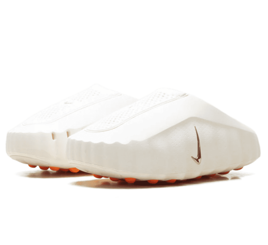Nike Mind 001 Sail Seitenansicht mit geformtem Off White Upper