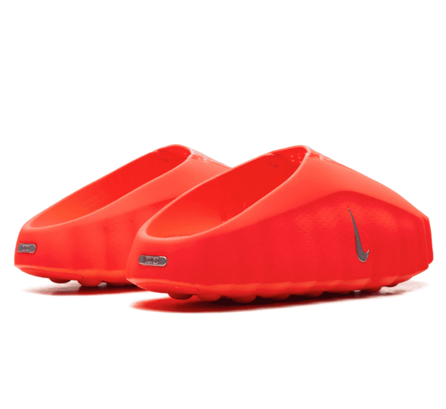 Nike Mind 001 Solar Red Sneaker Paar hinten