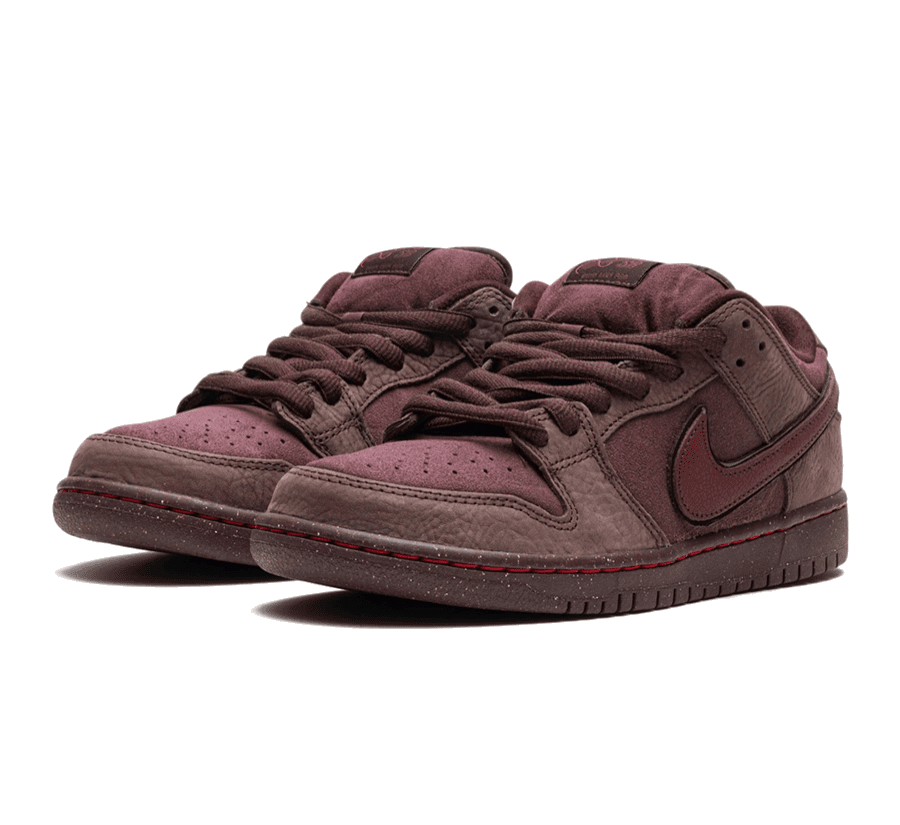 Nike SB Dunk Low City of Love - Burgundy Crush