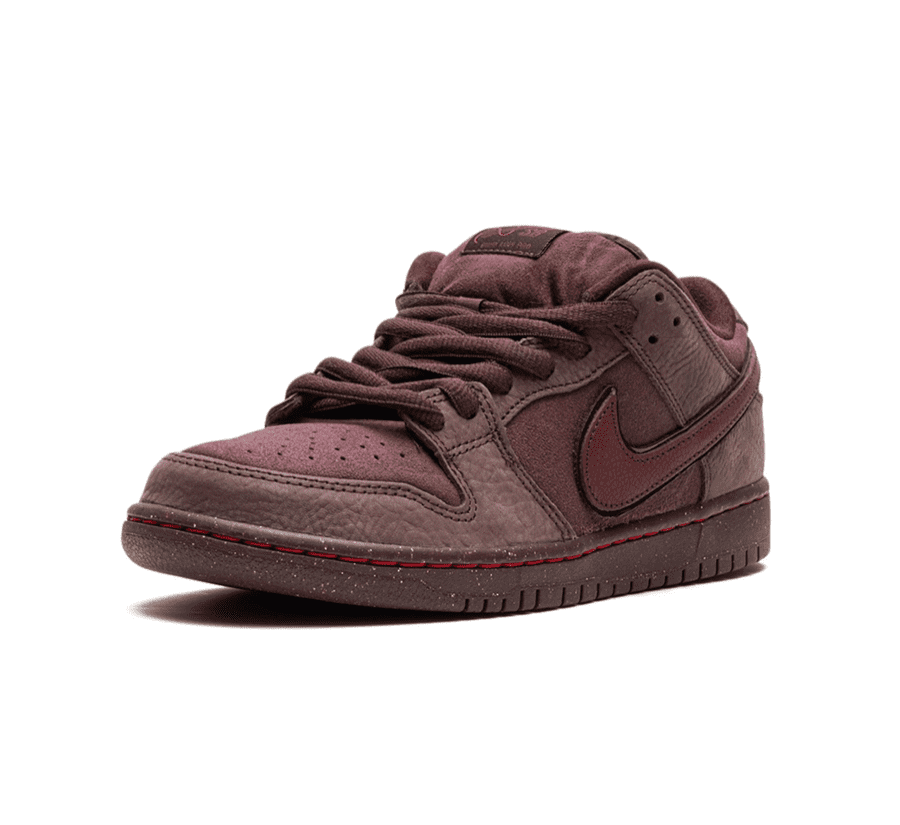 Nike SB Dunk Low City of Love - Burgundy Crush