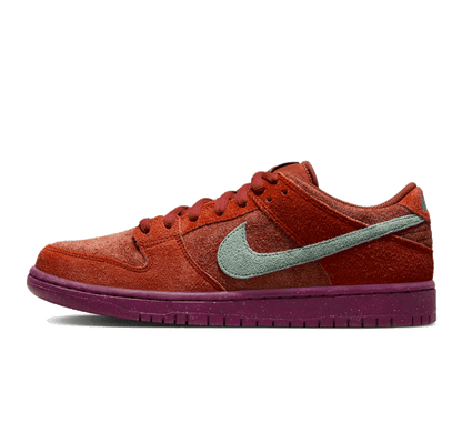 Nike SB Dunk Low Mystic Red