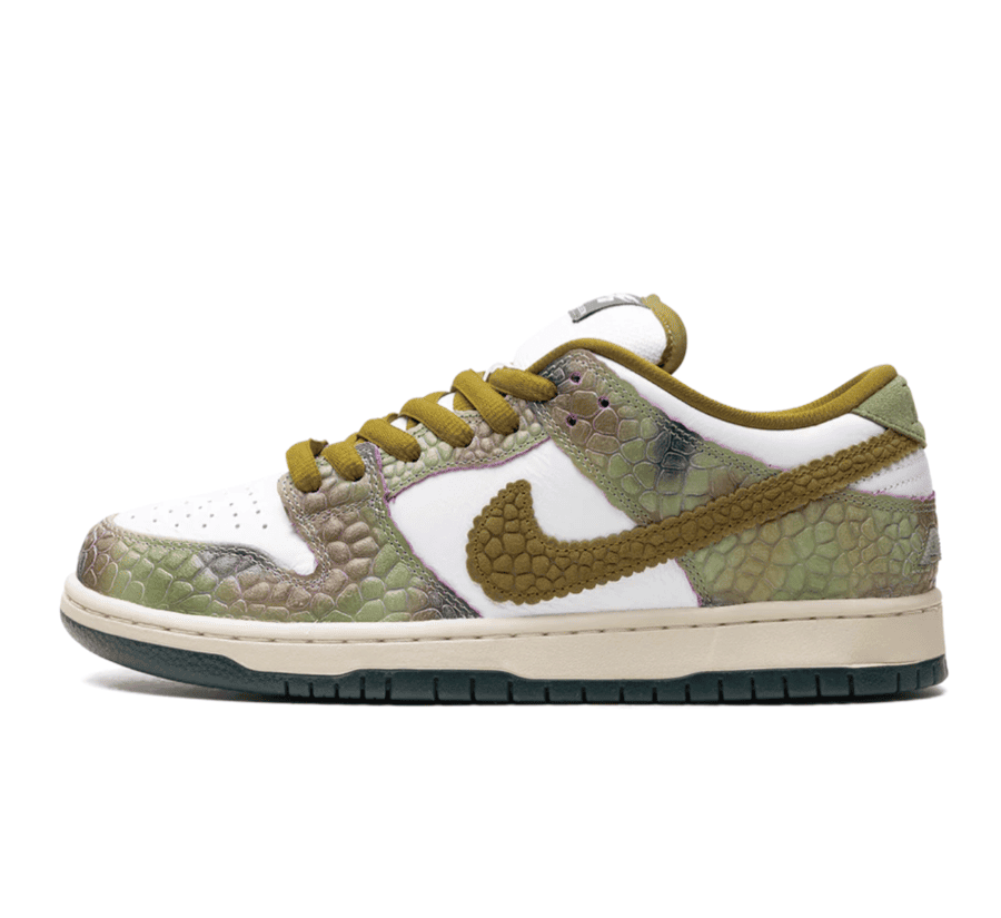 Nike SB Dunk Low x Alexis Sablone "Chameleon"