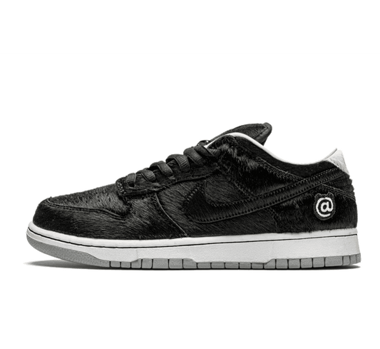 Nike SB Dunk Low x Medicom Toy BE@RBRICK