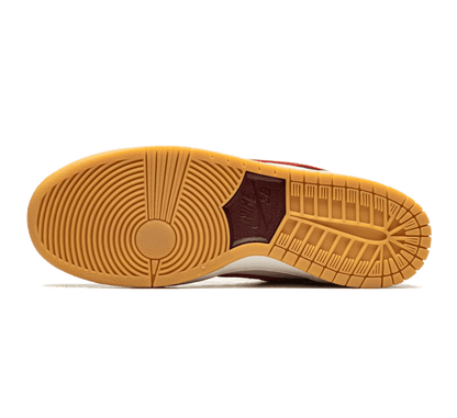 Nike SB Dunk Low x Skate Like a Girl
