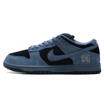 Nike SB Dunk Low x Supreme ＂Ocean Fog＂ - schwarz blauer Sneaker