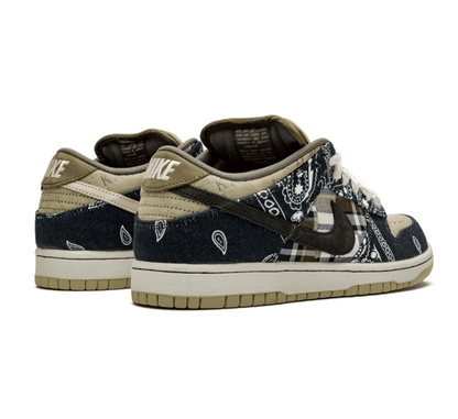Nike SB Dunk Low x Travis Scott