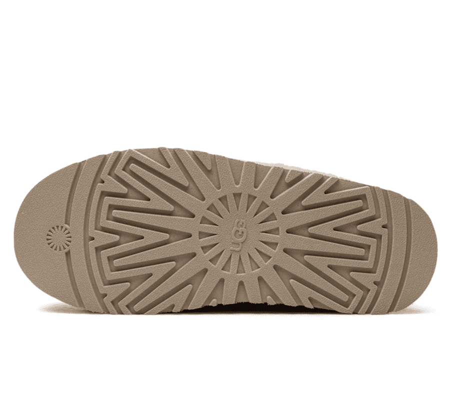 UGG Tazz Slipper Maxi Curly Sand (W) - beiger Slipper