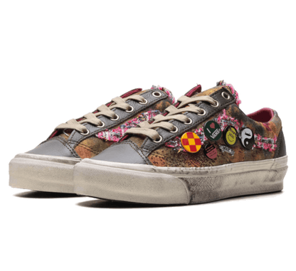 Vans Old Skool LX Souvenir Warm Brown Seitenansicht mit Side Stripe und Patches