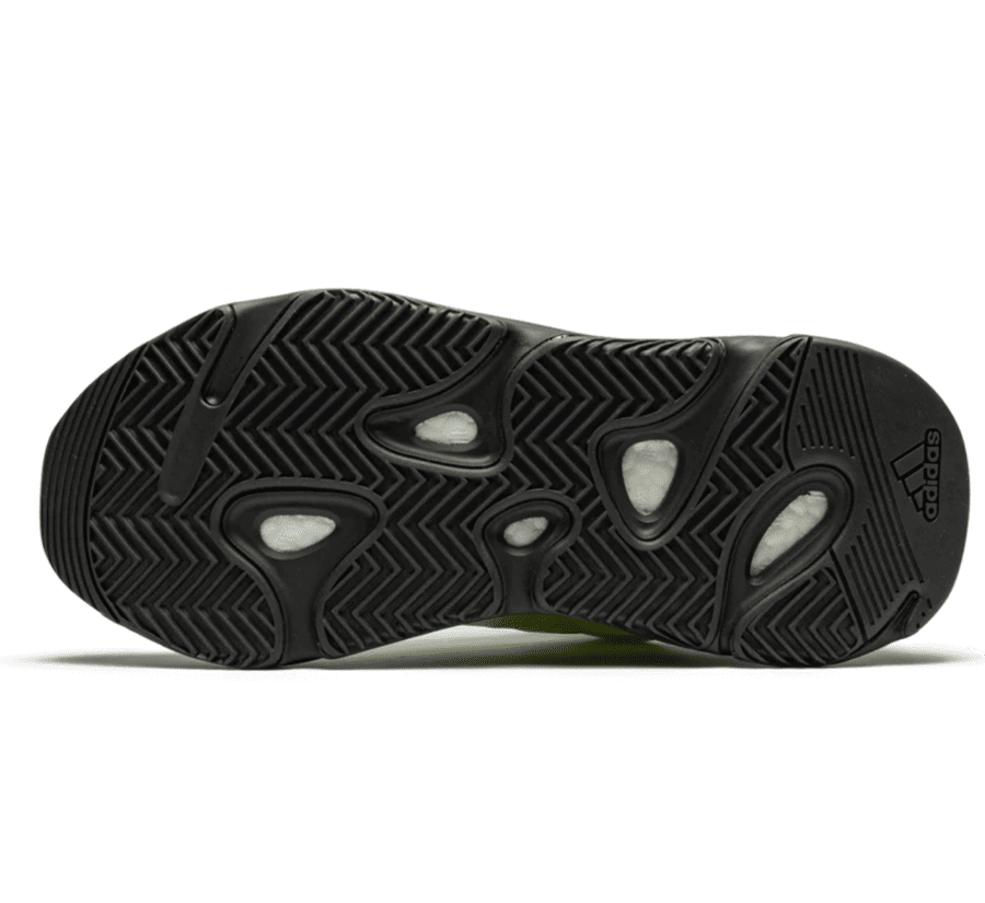 Yeezy Boost 700 MNVN Phosphor - schwarz gelb Sneaker