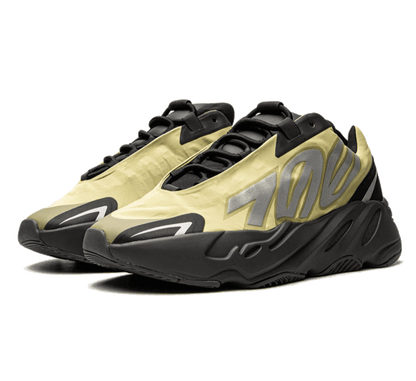 Yeezy Boost 700 MNVN Resin - grün gelb Sneaker
