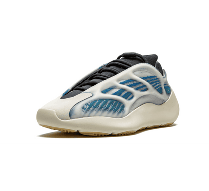 Yeezy 700 V3 Kyanite - weiß blauer Sneaker