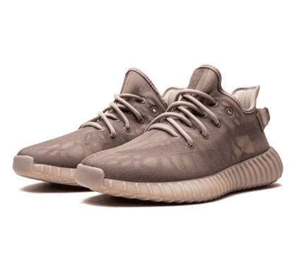 Yeezy Boost 350 V2 Mono Mist - brauner Sneaker