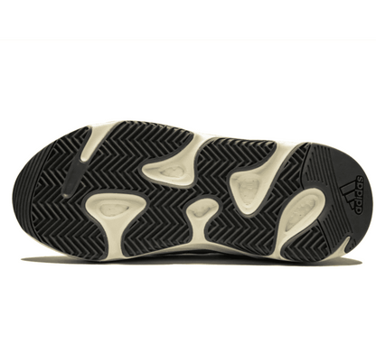 Yeezy Boost 700 Analog - beiger Sneaker